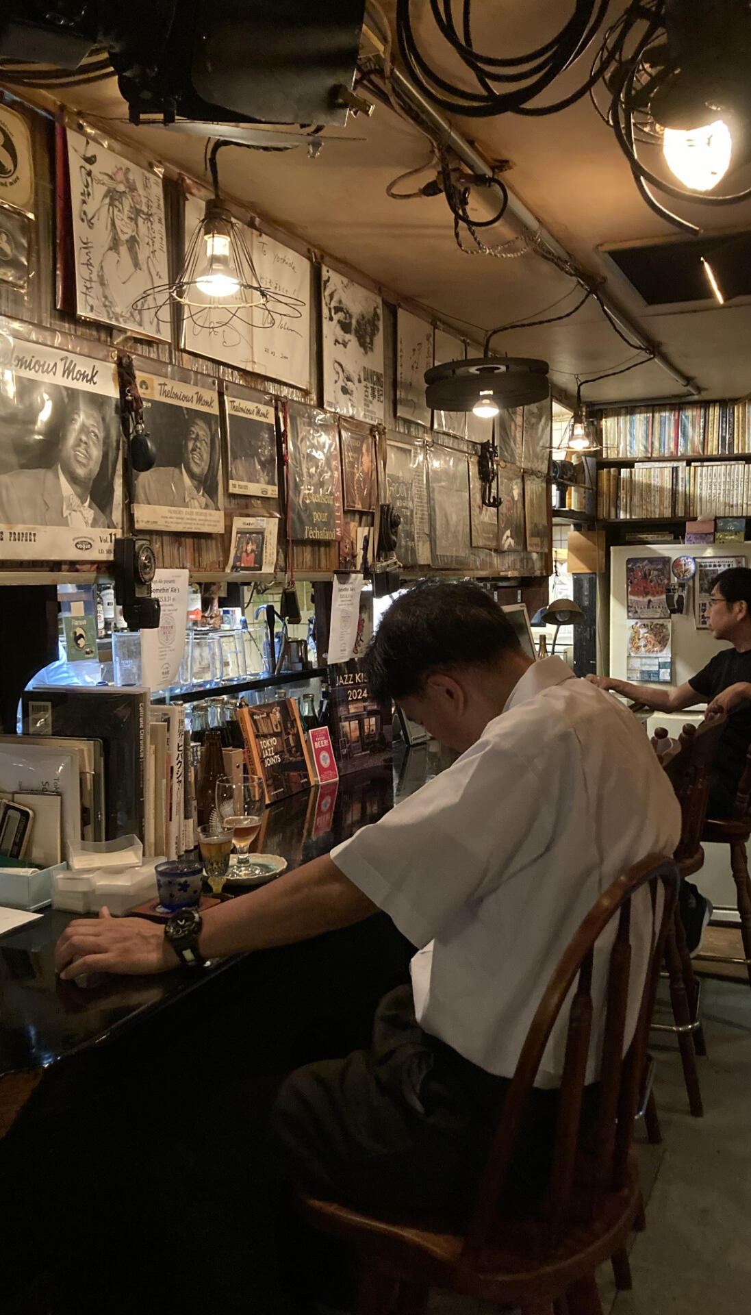 Tokyo Jazz Tours | Private Jazz Kissa & Live Club Evenings Private, small-group evenings exploring Tokyo's jazz kissas and live clubs. Hosted by long-time jazz devotees and working musicians.